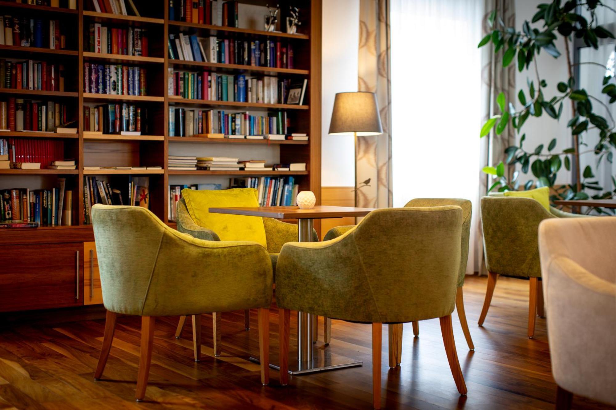 Hotel Auszeit St Lambrecht ザンクト・ランブレヒット エクステリア 写真