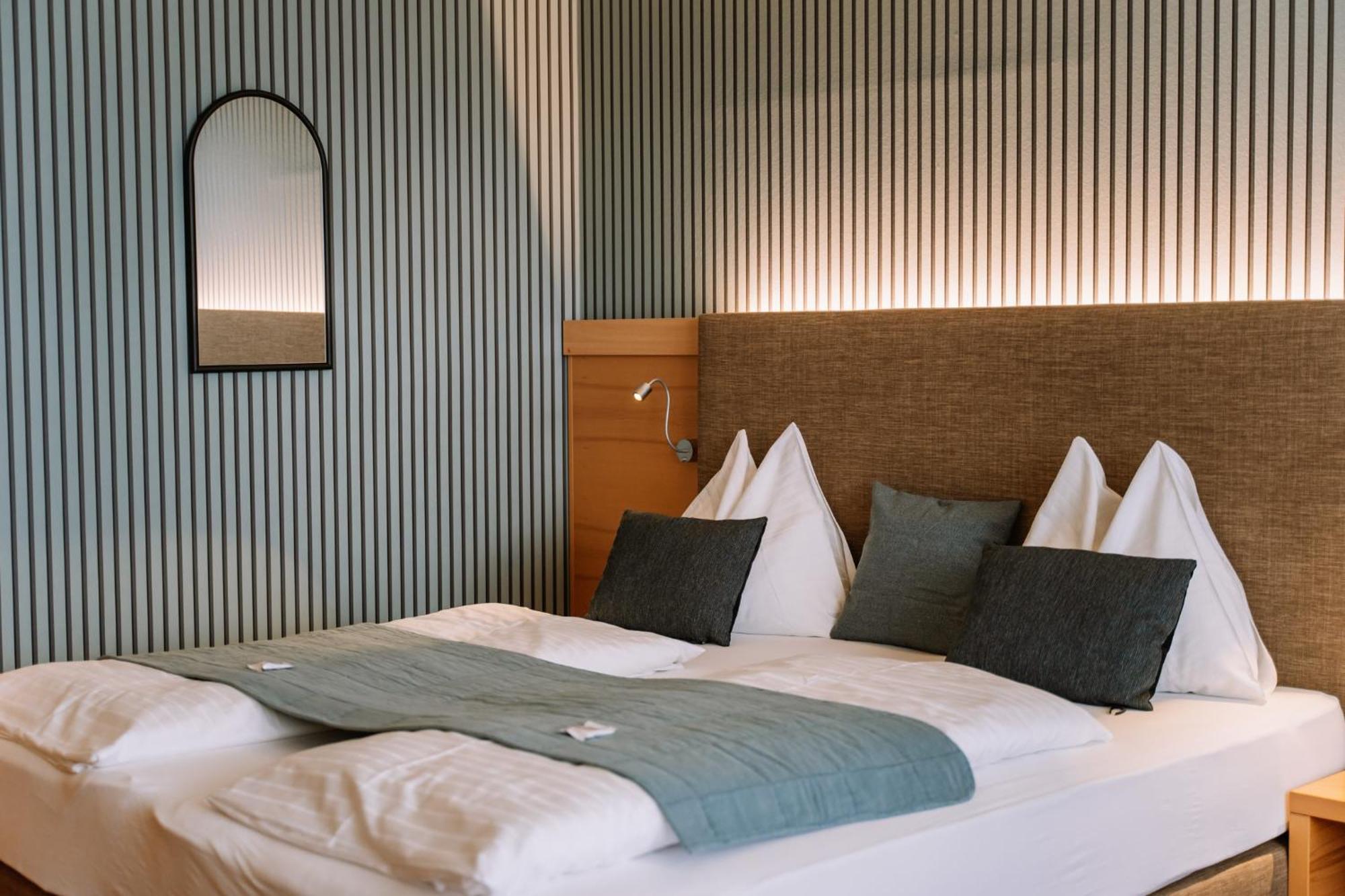 Hotel Auszeit St Lambrecht ザンクト・ランブレヒット エクステリア 写真